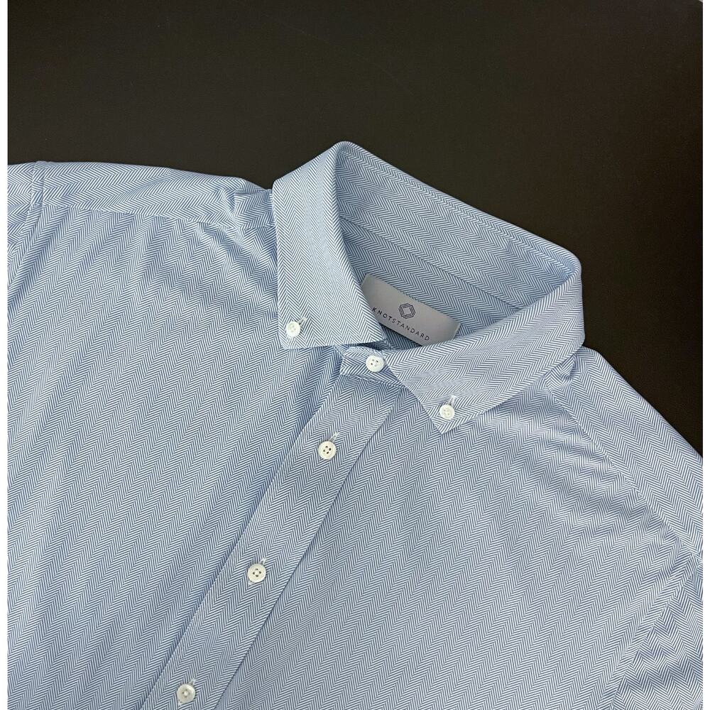 Knot Standard Shirt Mens Medium Blue Herringbone Button Up Stretch Bespoke